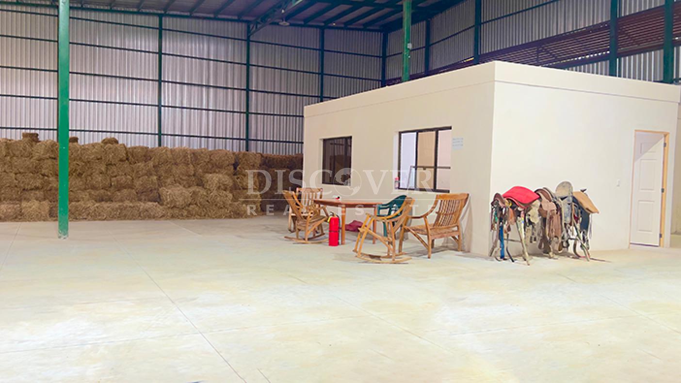 Warehouse for rent on the Pan-American Highway in Estelí