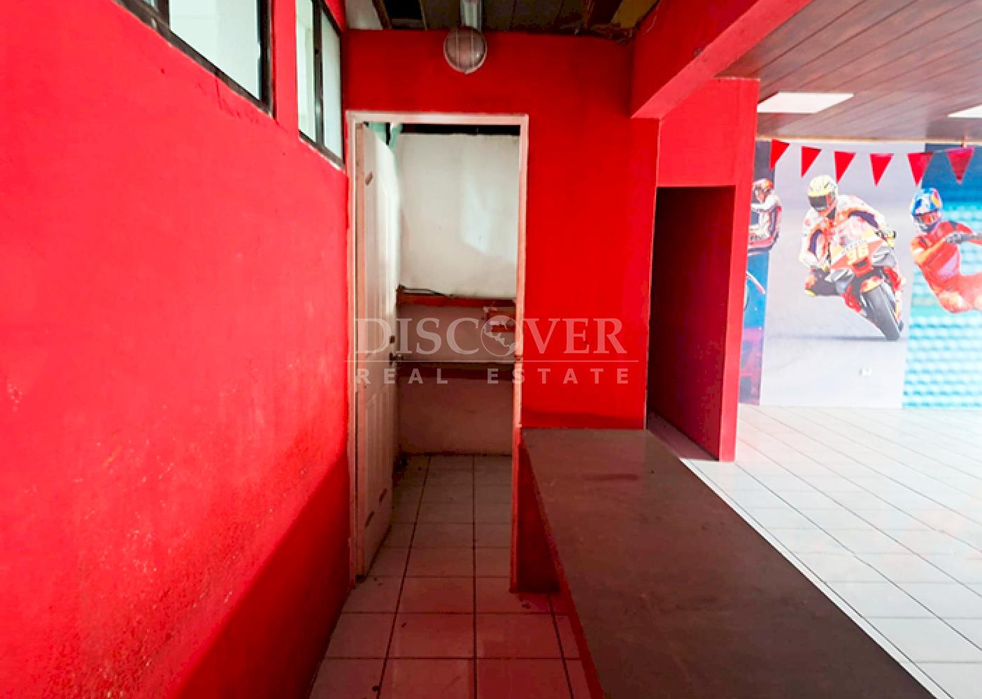Commercial/office space for rent near the Managua Shopping Center