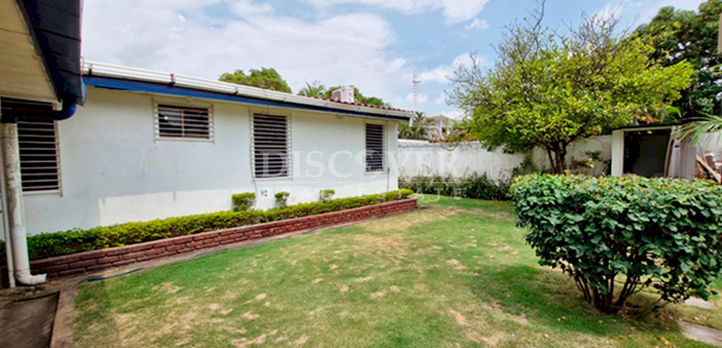 House for rent, ideal for a business or restaurant, in Villa Fontana