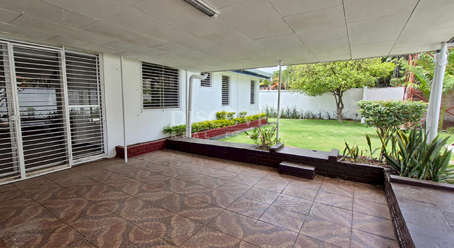  House for rent in Villa Fontana, ideal for a business or as a residence