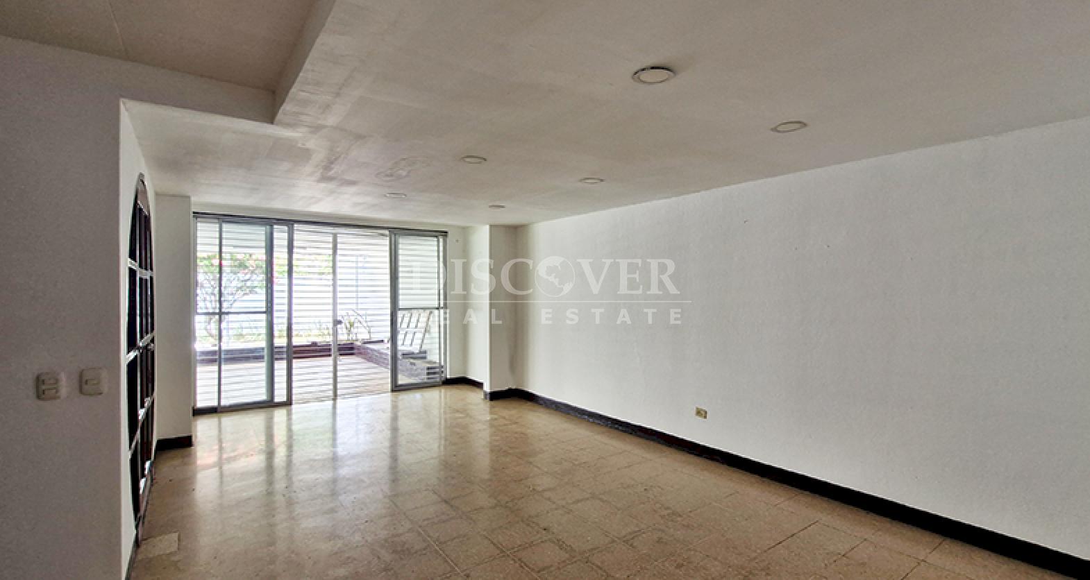  House for rent in Villa Fontana, ideal for a business or as a residence