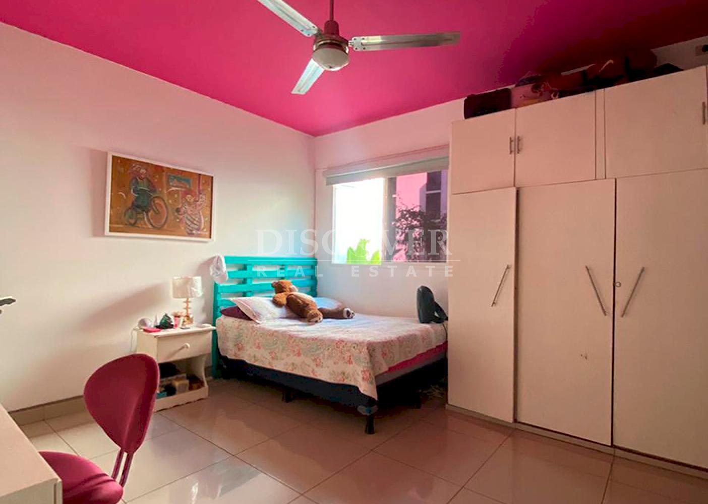  House with a pool for rent on Carretera Sur