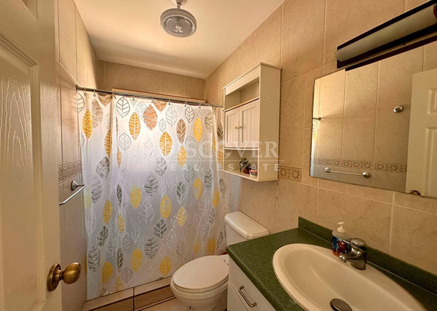  House for rent in a gated community in Villa Fontana