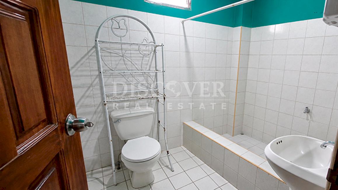  House for rent, ideal for a business in Boaco