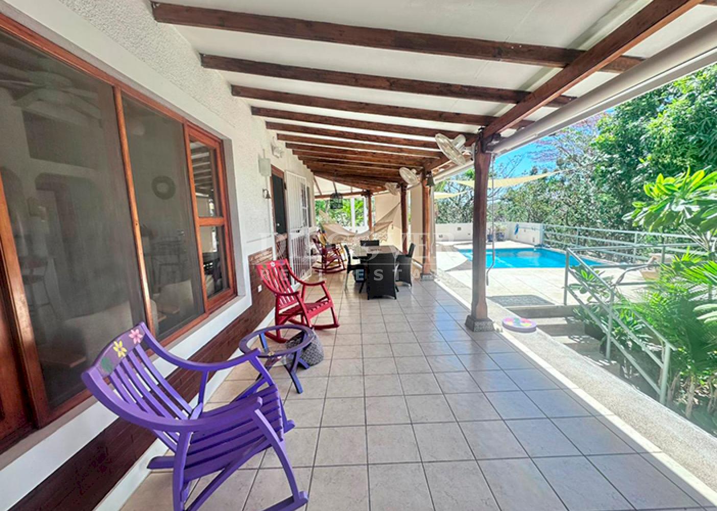 Cozy house for sale on Pochomil Beach