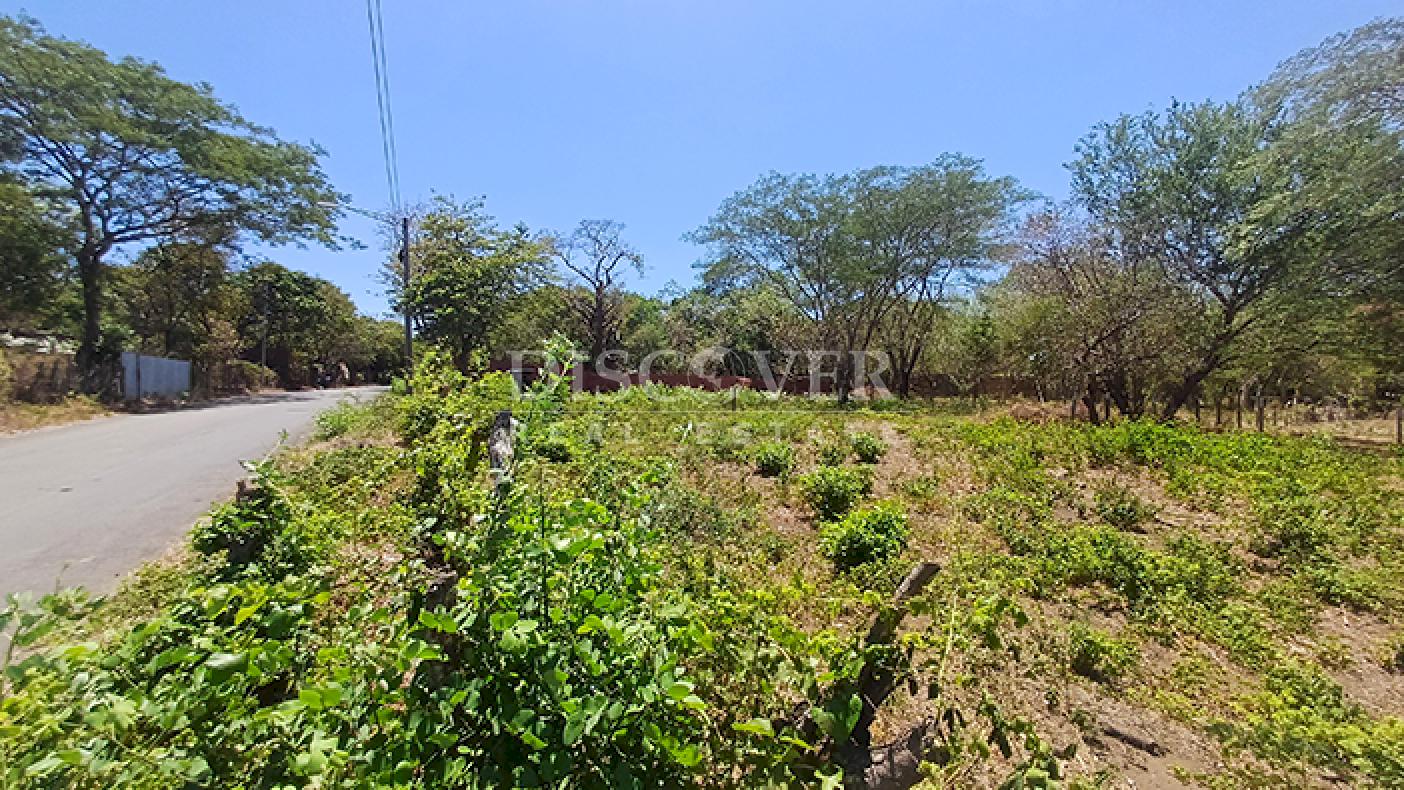 Land for sale on the Carretera Vieja a León