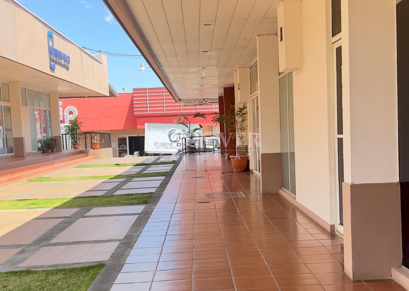 Office space for rent on Camino de Oriente 