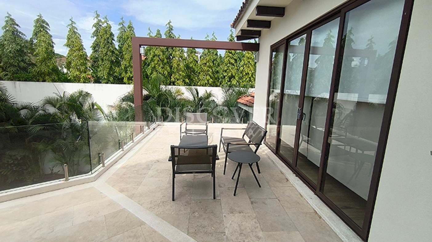  Spacious House for Rent in Santo Domingo