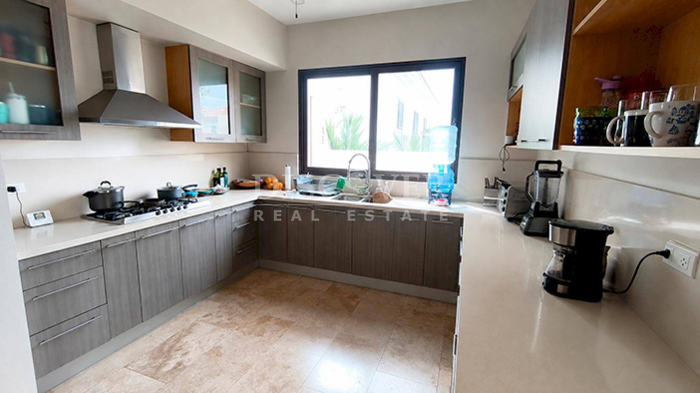  Spacious House for Rent in Santo Domingo