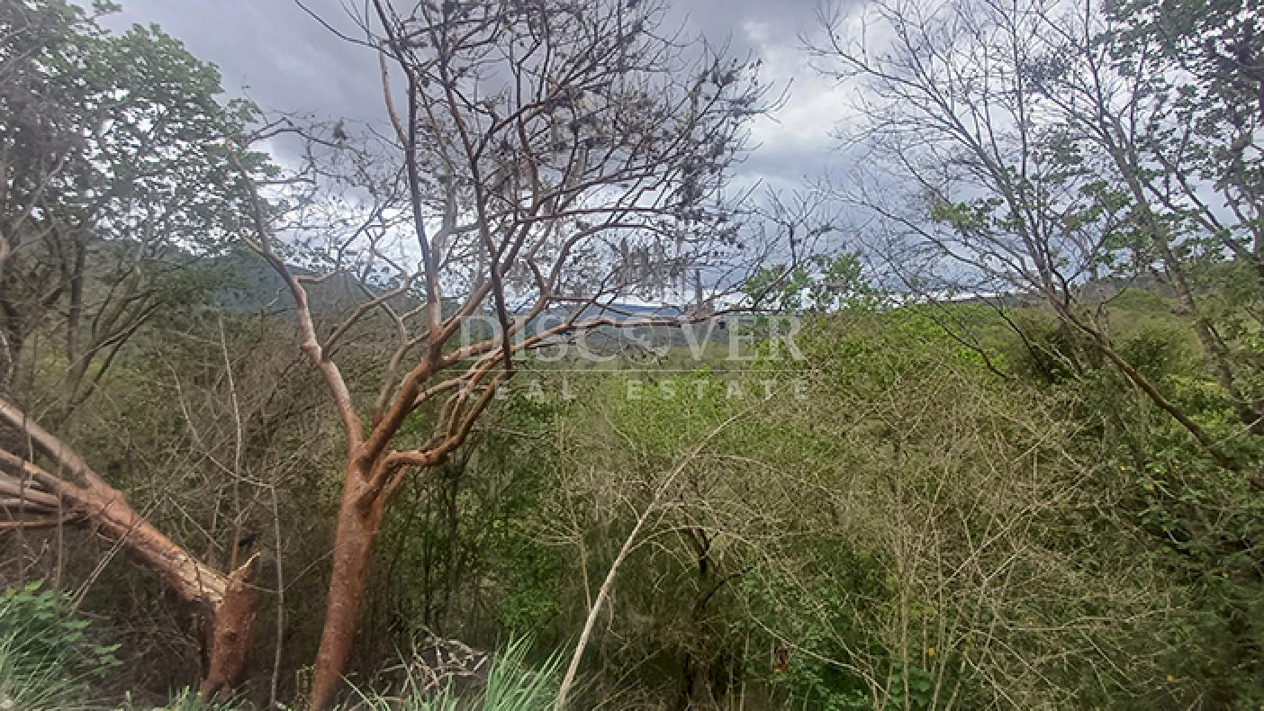 Land bordering a river in Estelí for sale