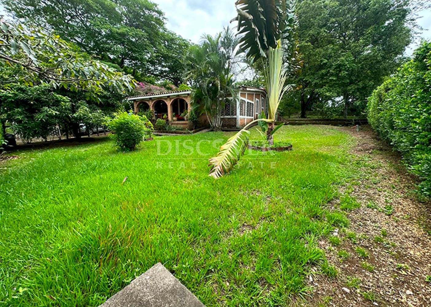  Furnished house for rent on Carretera Sur 