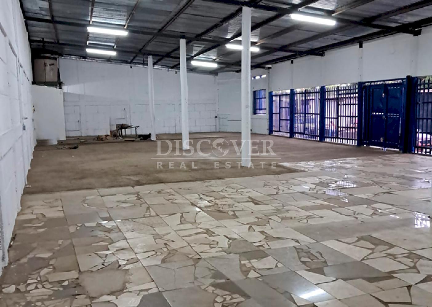 Warehouse for rent in the Villa Reconciliación area