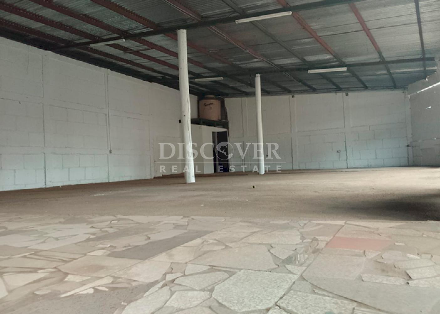 Warehouse for rent in the Villa Reconciliación area