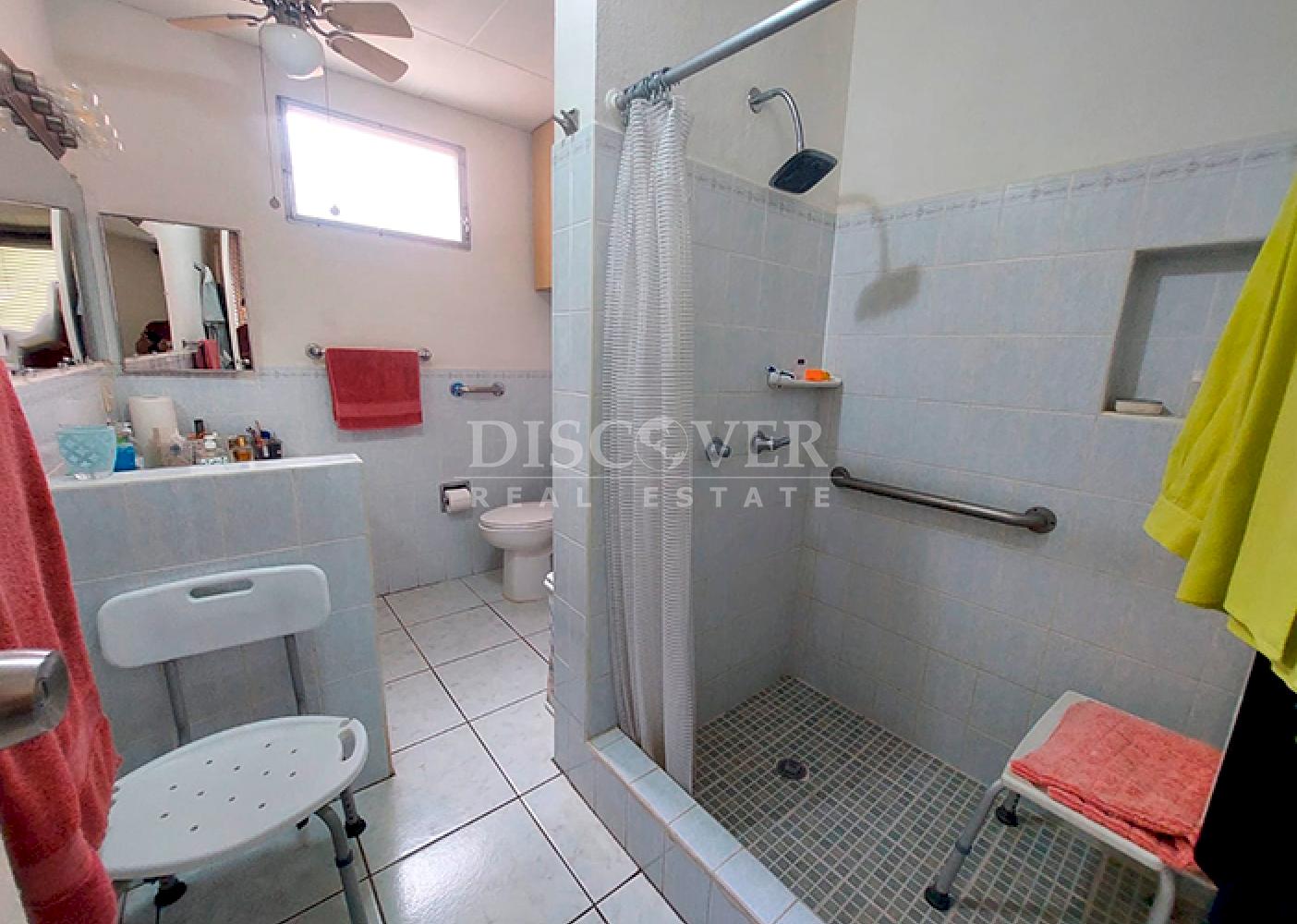  House with a pool for sale on Carretera Sur