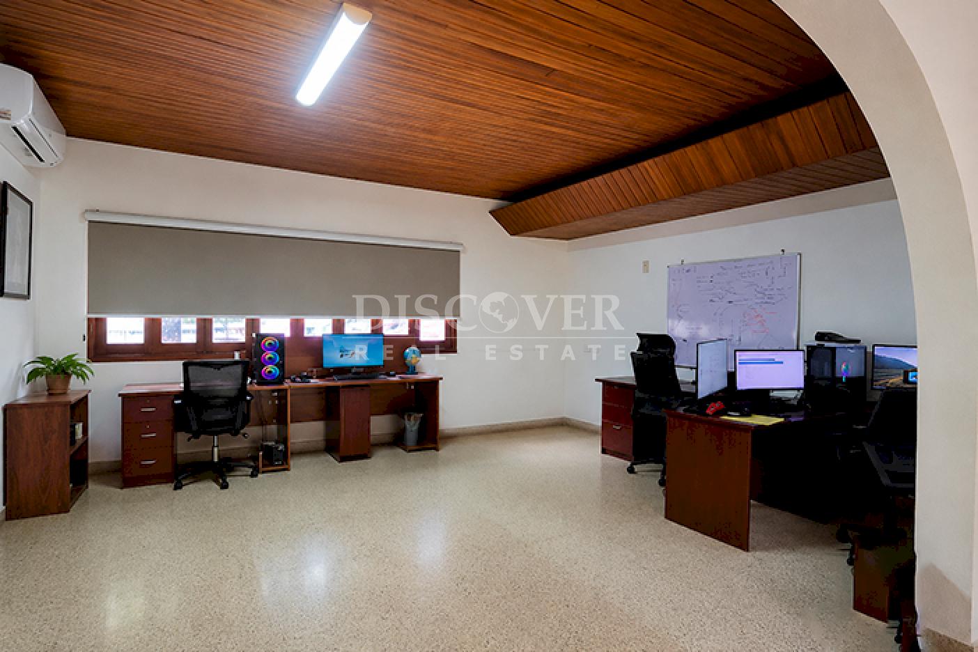  Office space for rent on the Masaya Highway