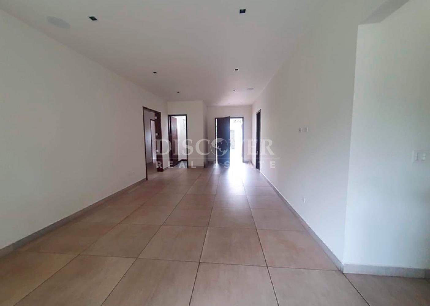  Cozy House for Rent in Santo Domingo