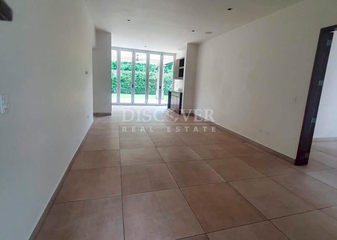  Cozy House for Rent in Santo Domingo