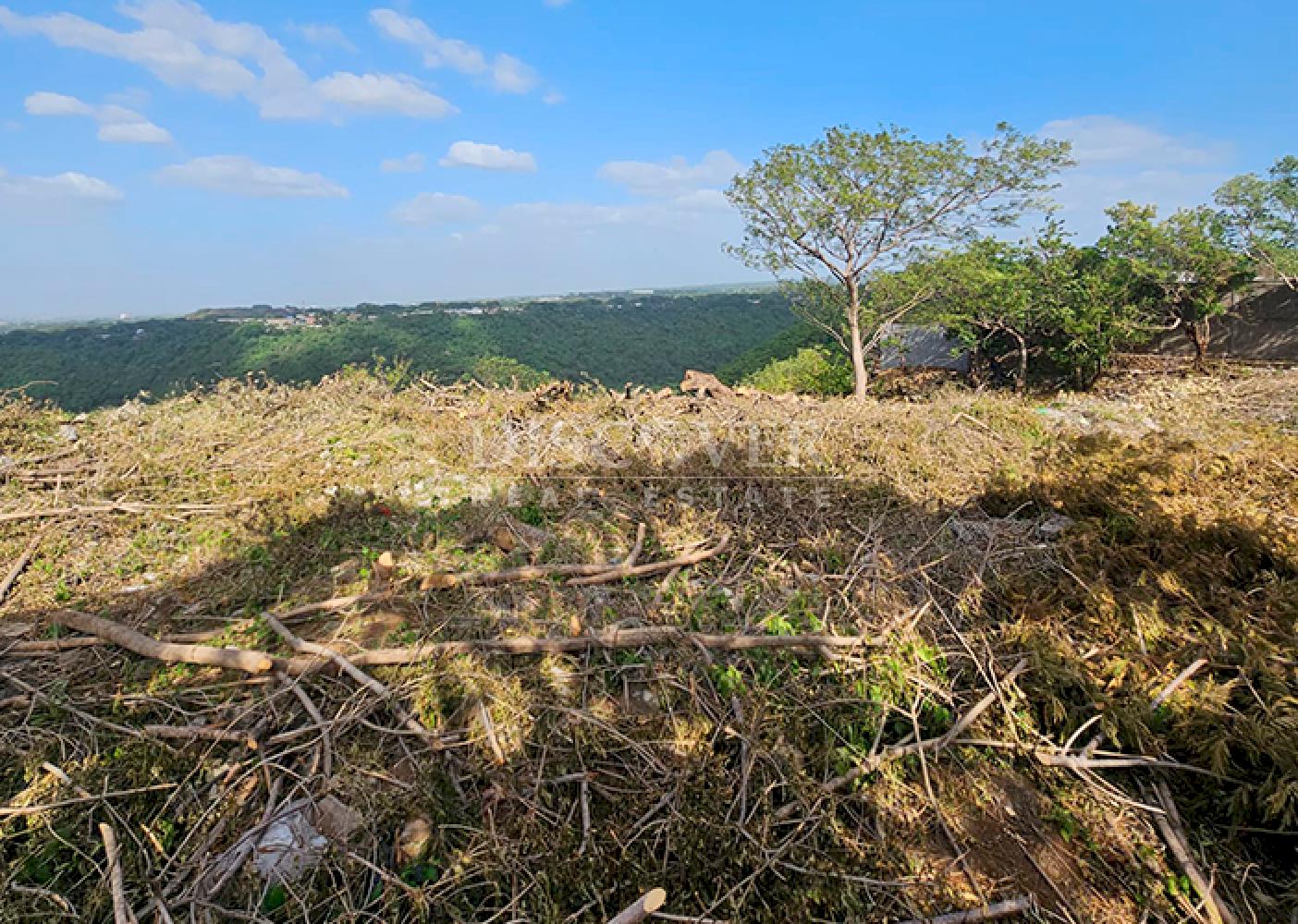  Land for Sale on the Carretera Vieja a León
