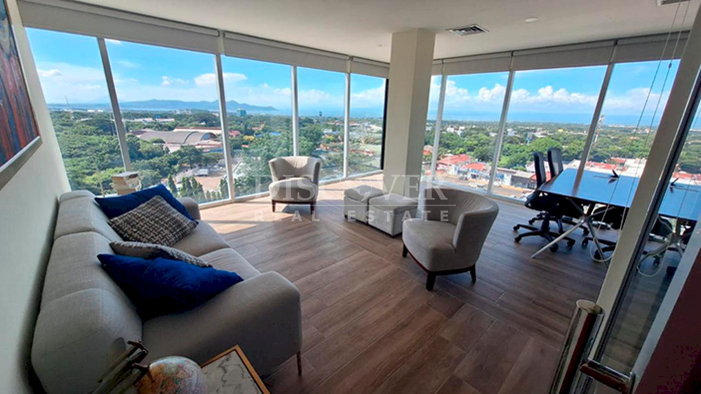 Office space for sale in a corporate building overlooking the lake on Camino de Oriente