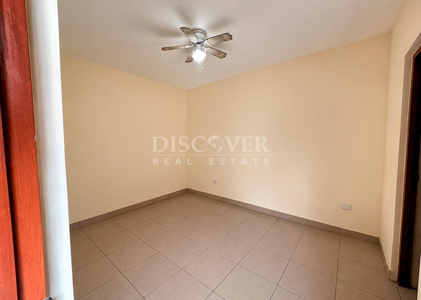  House for rent in a residential - Carretera Vieja a León