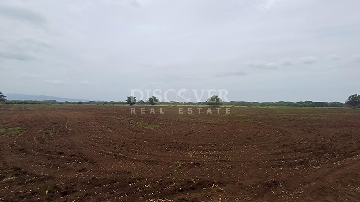 Large-scale industrial lot for sale on the Masaya–Tipitapa Highway