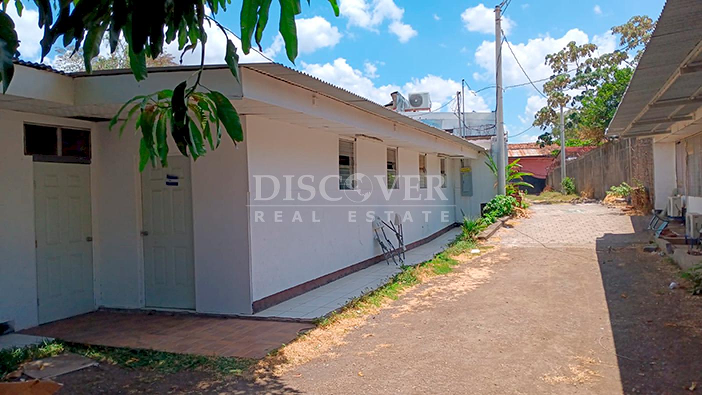 Spacious house ideal for offices for rent in León