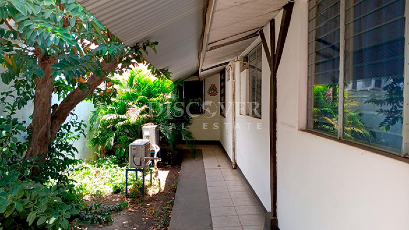 Spacious house ideal for offices for rent in León
