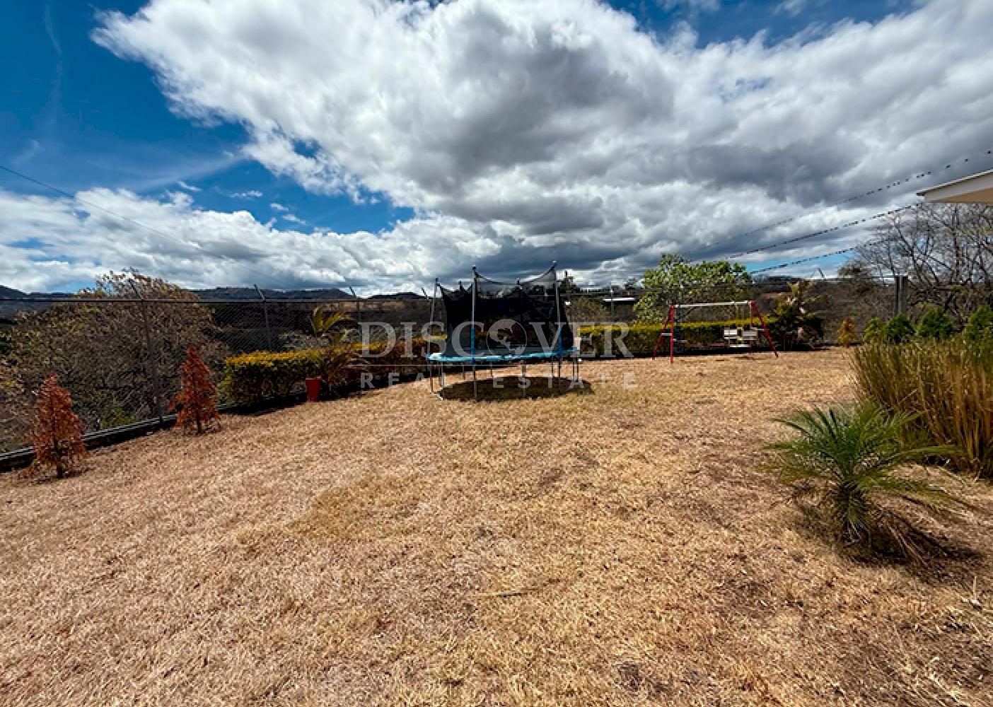 House with a large lot for sale in Matagalpa