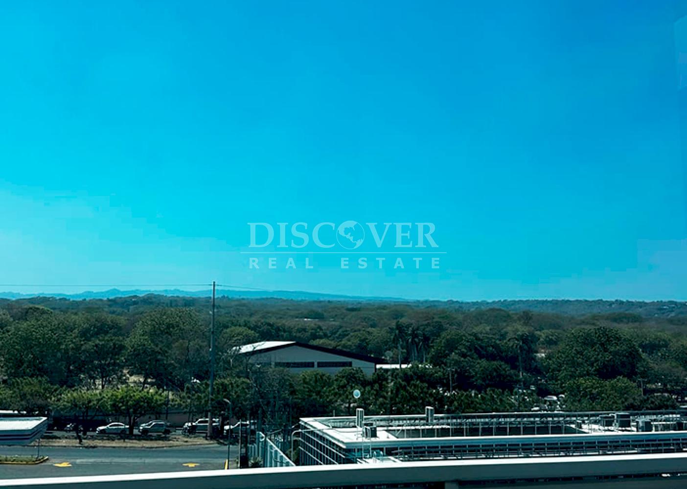  Unit for sale located in a corporate building in Villa Fontana
