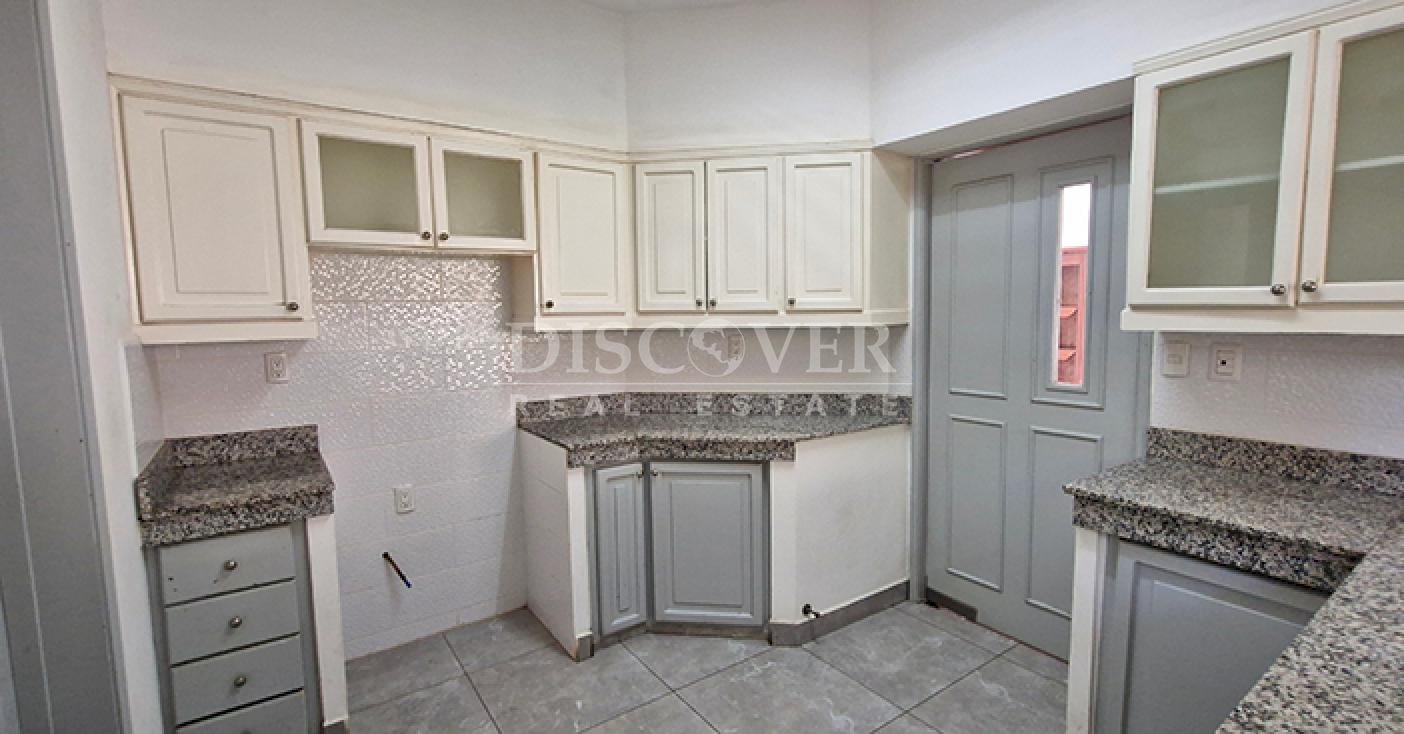  House for rent in a residential area in Las Colinas