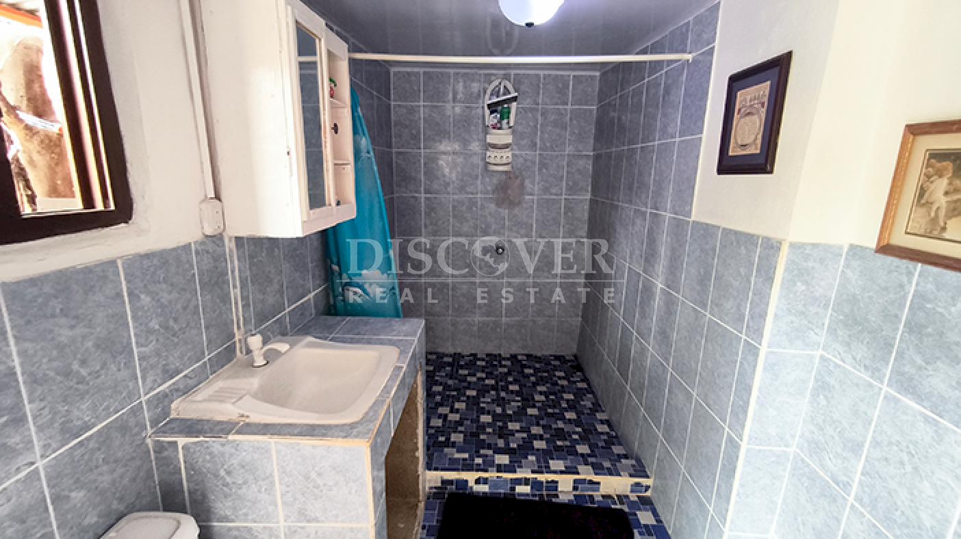  House with a spacious yard for sale in Tipitapa