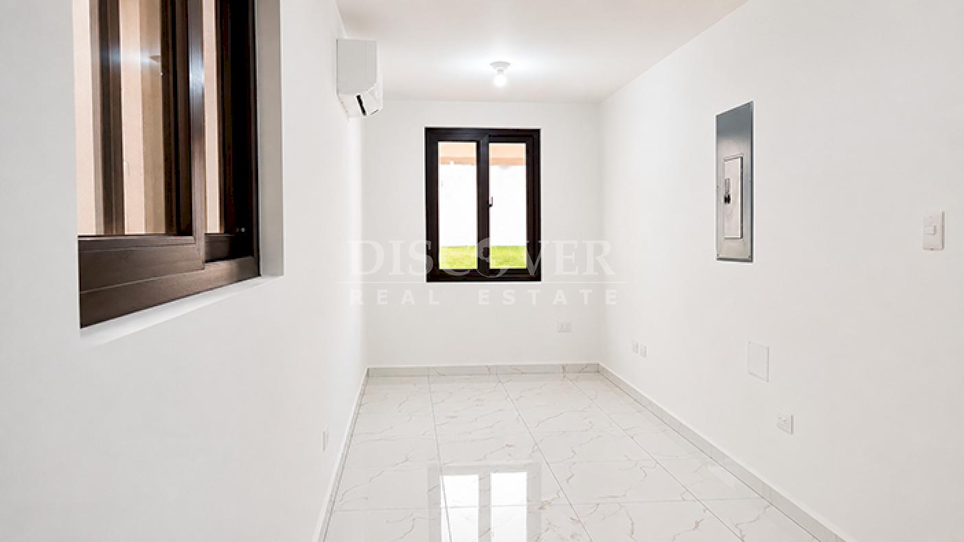 Spacious house for rent in a condominium complex - Masaya Highway