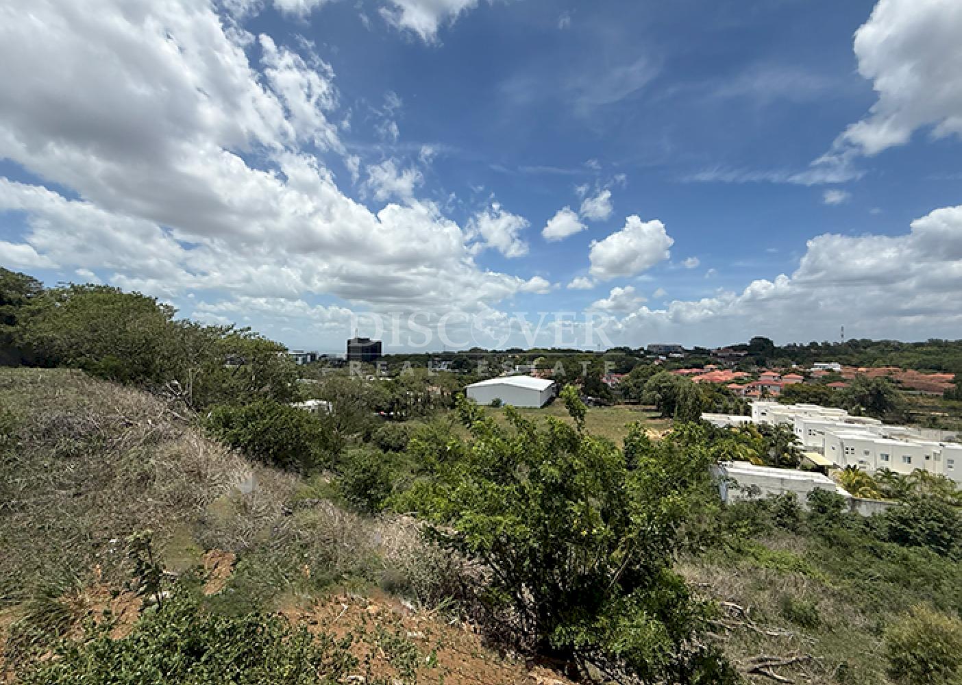 Land Along the Highway in Villa Fontana for Sale/Rent