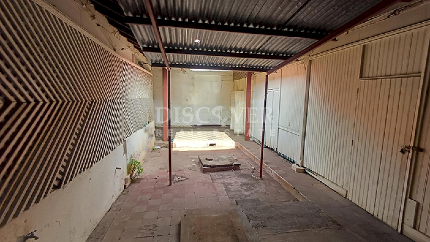  Commercial Building for Sale in the City of León