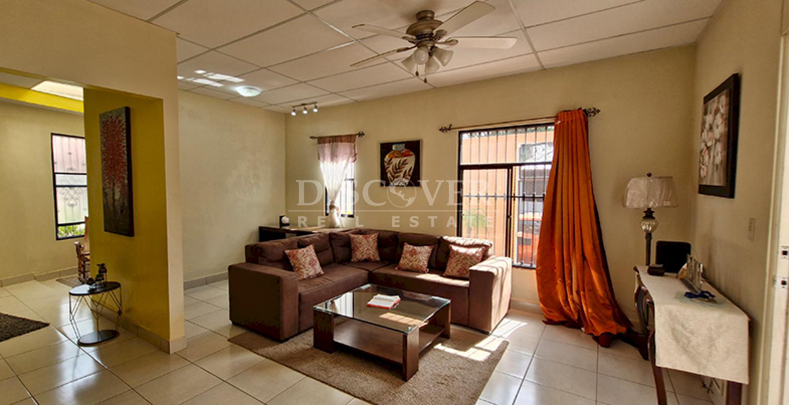  Cozy, furnished house for rent in Jinotepe