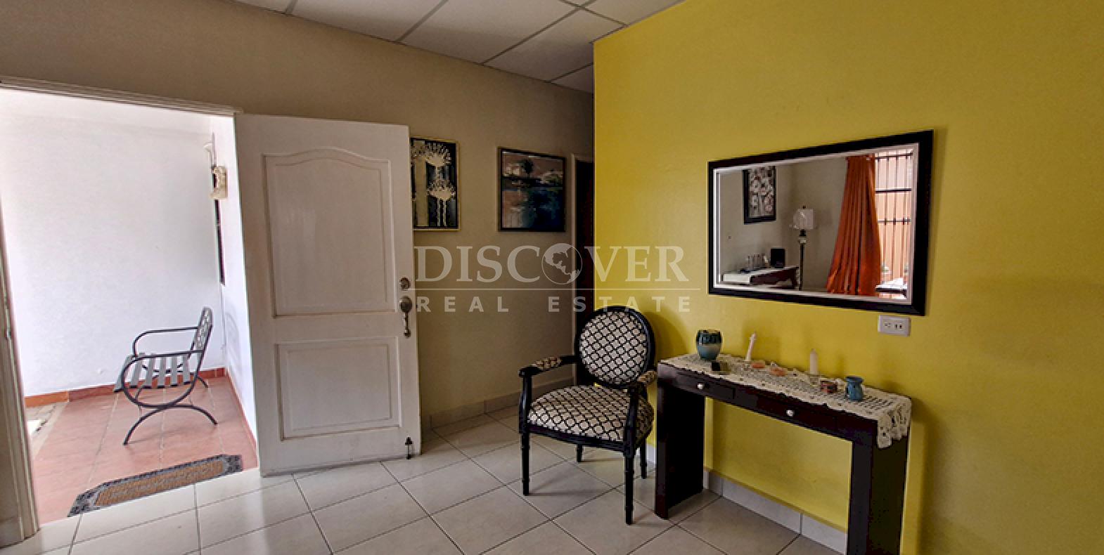  Cozy, furnished house for rent in Jinotepe