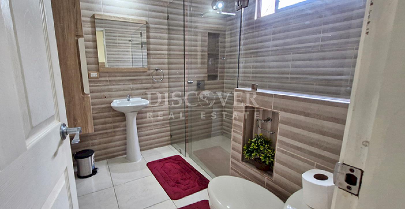  Cozy, furnished house for rent in Jinotepe