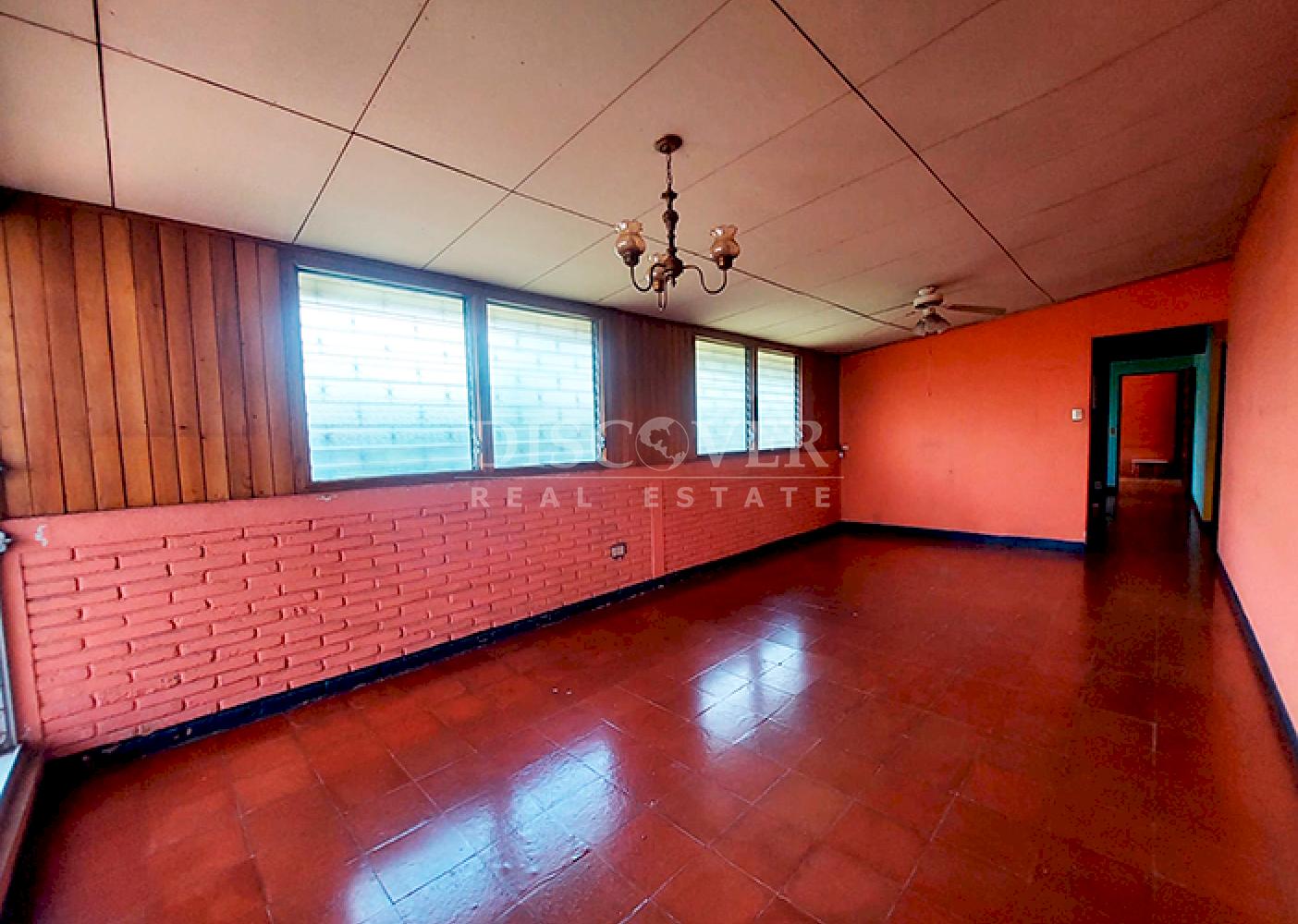 Spacious house for rent, ideal for an office or residence, in Las Palmas