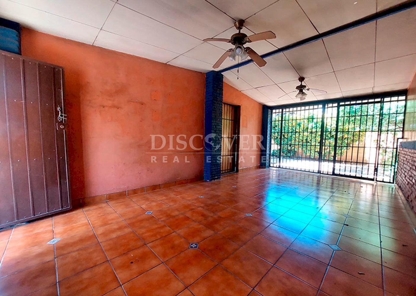 Spacious house for rent, ideal for an office or residence, in Las Palmas