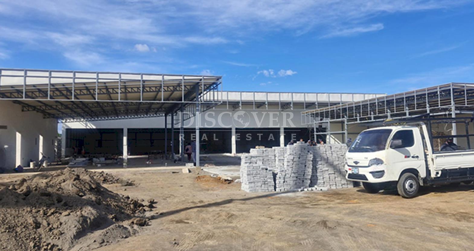 Units for Rent at a New Shopping Center in Masaya