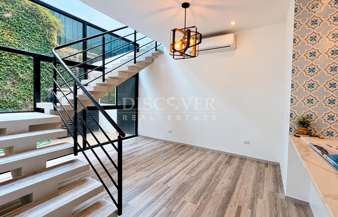  House for rent in a condominium in Villa Fontana