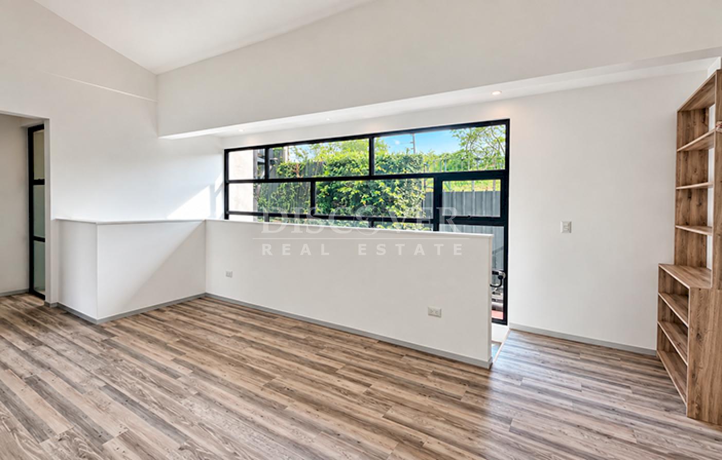  House for rent in a condominium in Villa Fontana