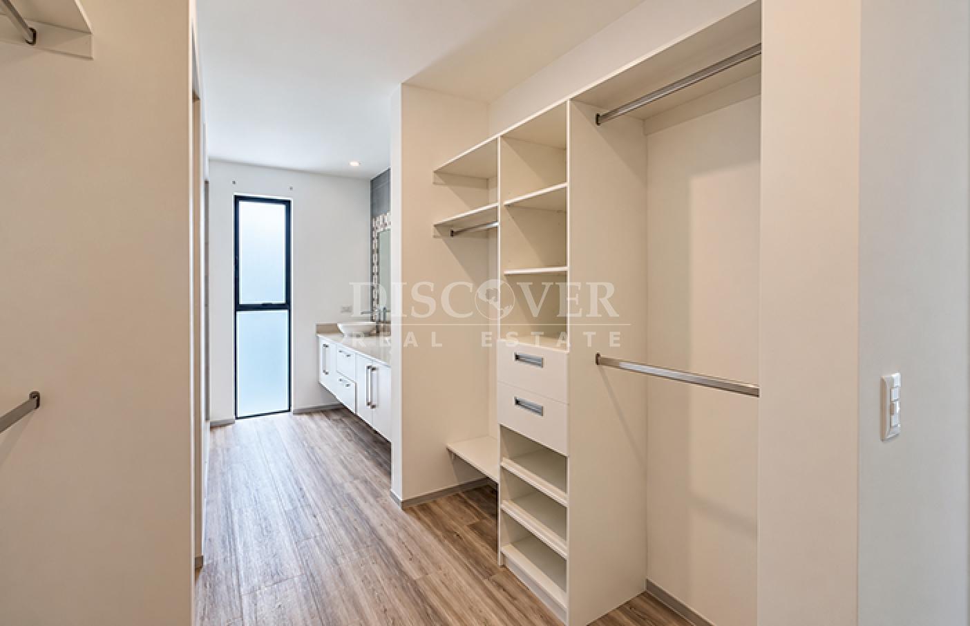  House for rent in a condominium in Villa Fontana