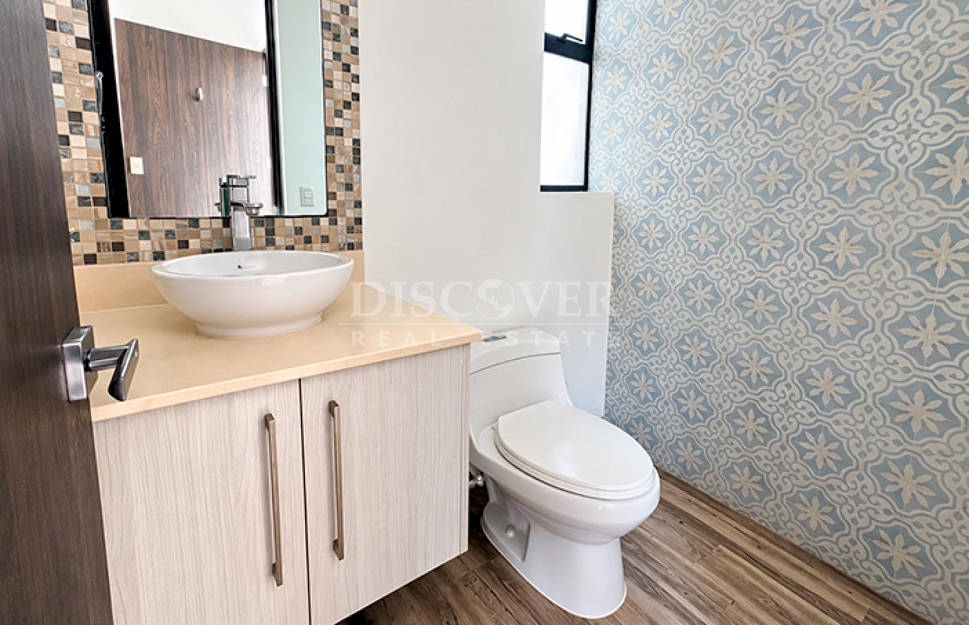  House for rent in a condominium in Villa Fontana