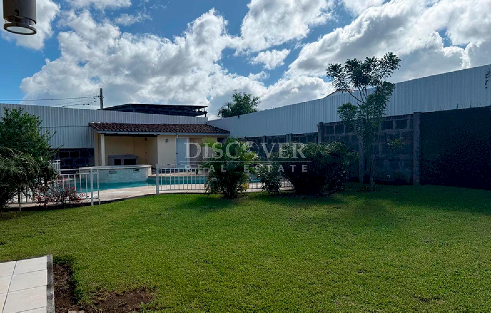 House for rent in a residential neighborhood in Las Colinas