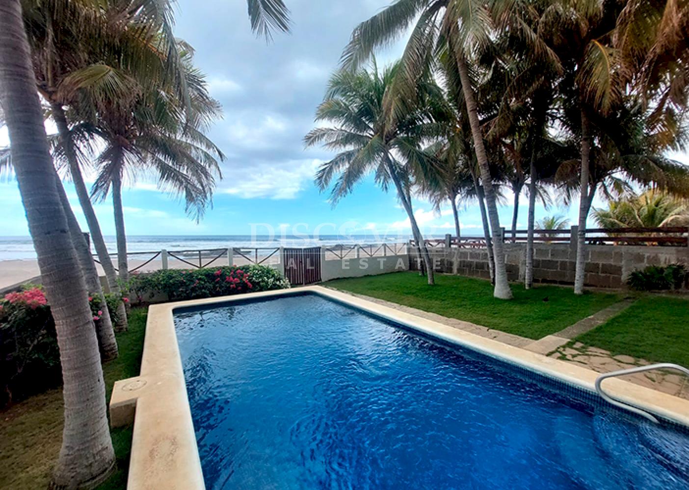  Beach House for Sale in Pochomil - Oceanfront