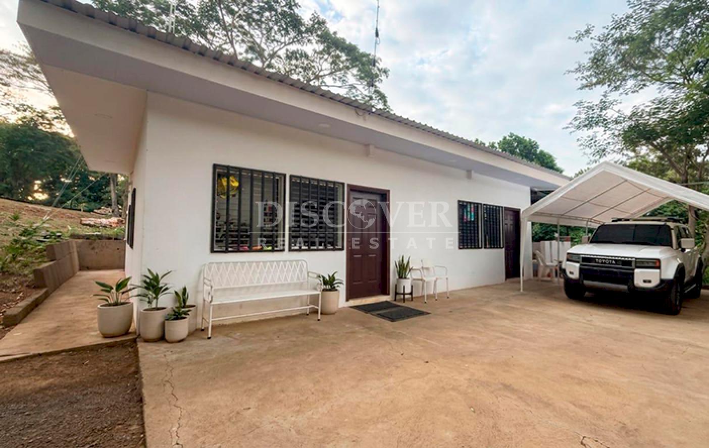  Lots and House for Sale in Santo Domingo