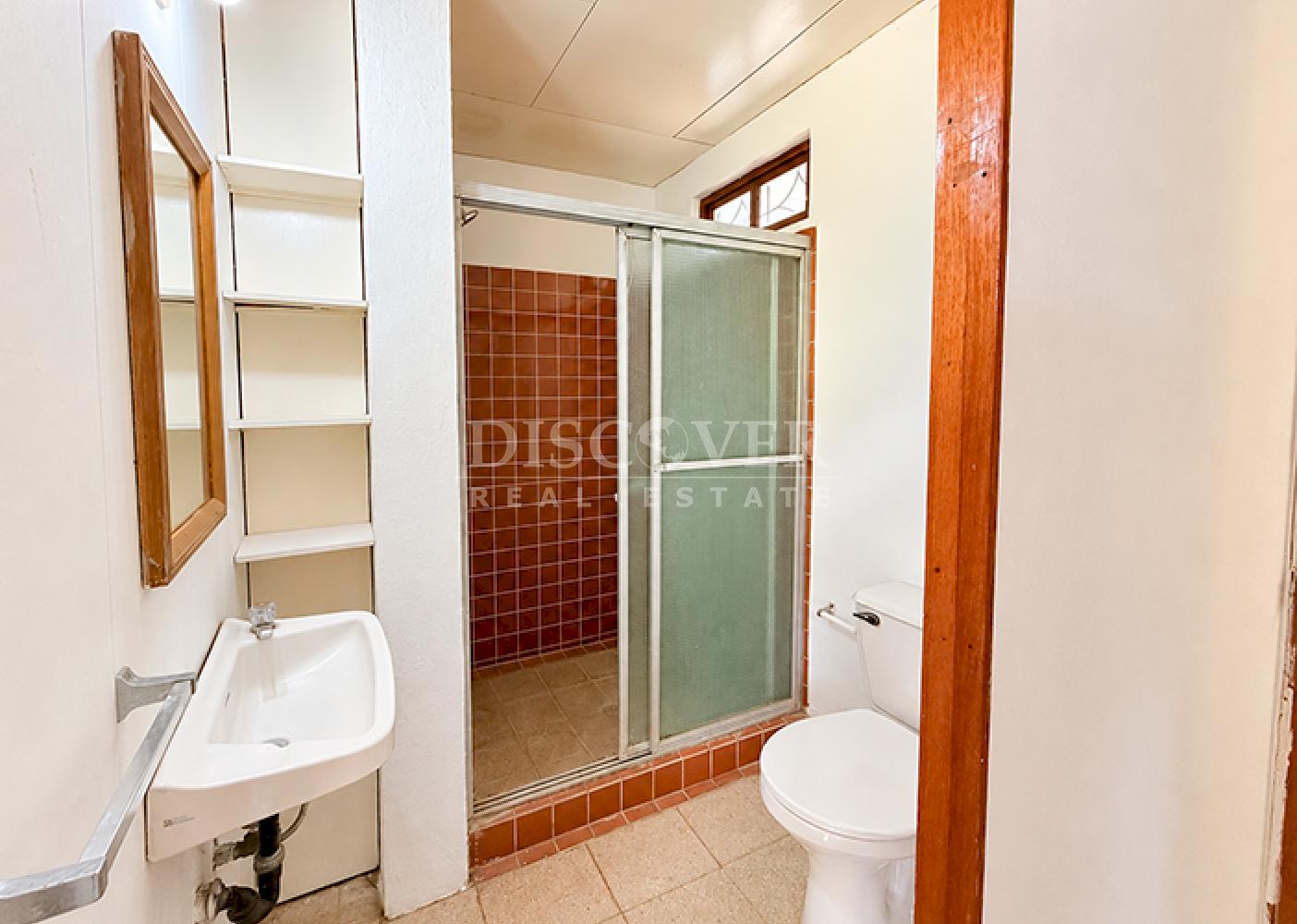  Cozy apartment for rent in Las Colinas