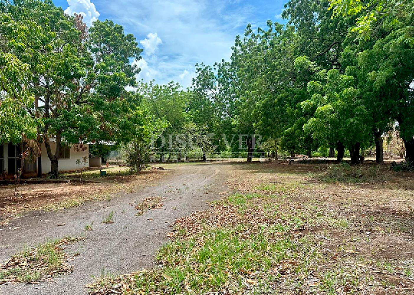  Farm for rent on Carretera Vieja to León