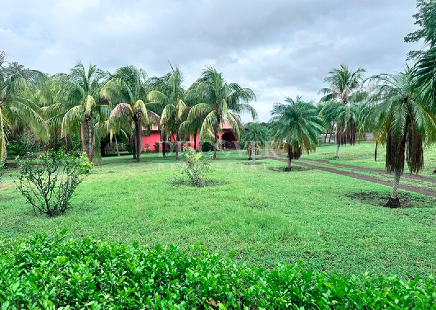  Farm property on Carretera Vieja to León